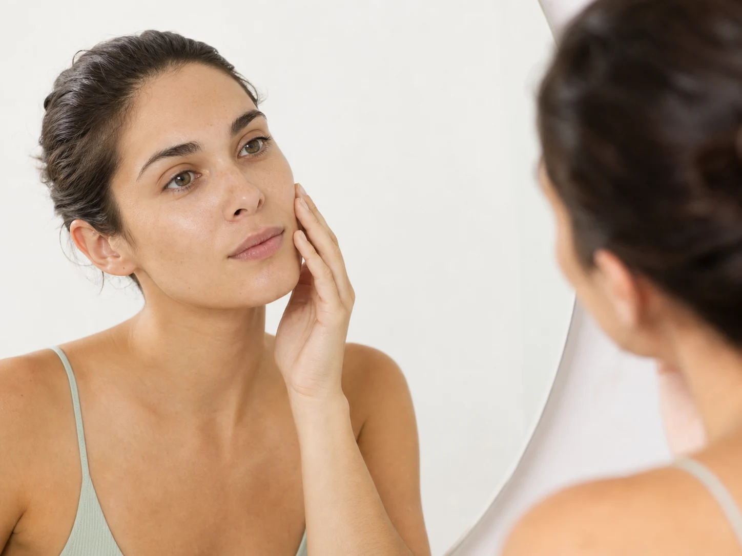 Balanced, healthy-looking skin with a natural glow